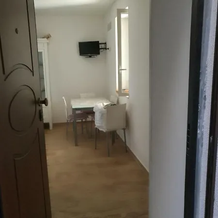 Splendore Con Cucina Bagno E Terrazzino 4posti Letto