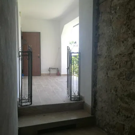 Splendore Con Cucina Bagno E Terrazzino 4posti Letto Cannicchio
